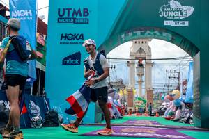 BIB: 
                            <button type="button" onclick="openModal(24869062)" class="btn btn-primary btn-sm float-right btn-popup" data-toggle="modal" data-target=".modal-high-quality">
                        <i class="fas fa-shopping-cart"></i> Add to Cart
                    </button>
                                            <button type="button" onclick="isThisMe(24869062, true)" class="btn btn-success btn-sm float-right btn-popup btn-isme hidden" data-toggle="tooltip" data-placement="bottom" title="นี่คือรูปของคุณใช่ไหม คลิกที่นี่เพื่อเอาเข้าอัลบั้ม">
                        <i class="fas fa-plus"></i> Add to album
                    </button>
                    <button type="button" onclick="isThisMe(24869062, false)" class="btn btn-warning btn-sm float-right btn-popup btn-isnotme hidden">
                        <i class="fas fa-ban"></i> Remove from album
                    </button>